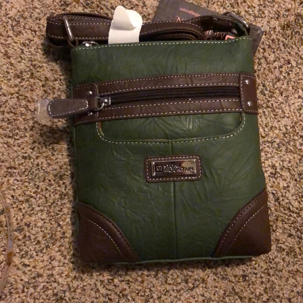 cross body stone mountain bag